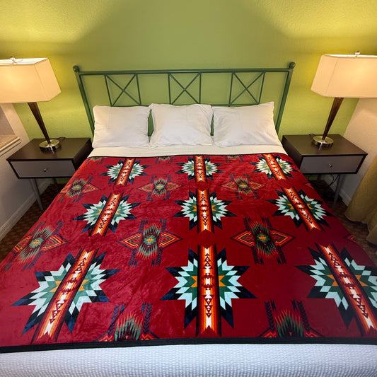 Reversible Red Star Blanket - TWIN/FULL