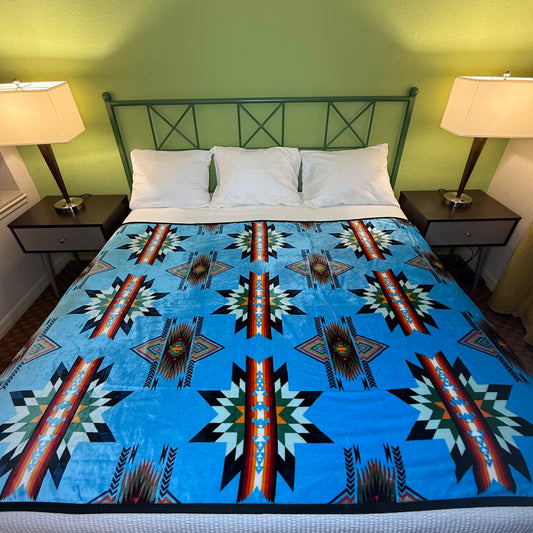 Reversible Sky Blue Star Blanket - TWIN/FULL